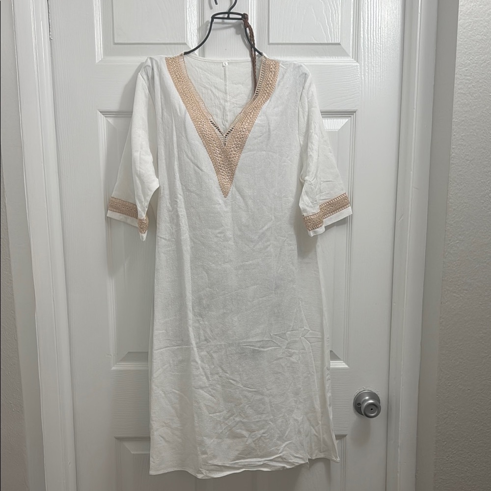 Elegant White and Tan Dress